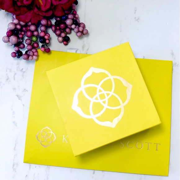 NWT Kendra Scott ‘Kaplan’ Necklace- Blue Green - Picture 5 of 5